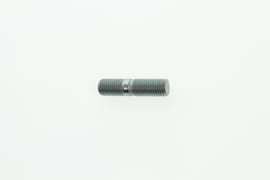 Yamaha 901161003700 Bolt, stud