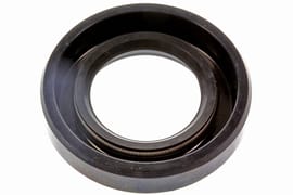 Yamaha 931011705400 Oil seal (17x30x6-650)