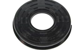 Oil seal(8v7)