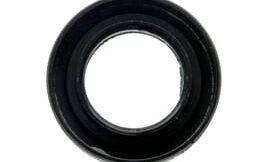 Oil seal (28x47x8-137)