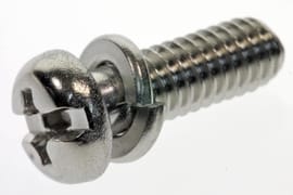 Yamaha 979800411200 Screw, pan head (686)